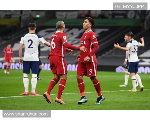 体彩巴内切亚与瓦尔迪维亚的精彩对决即将上演，谁能笑到最后